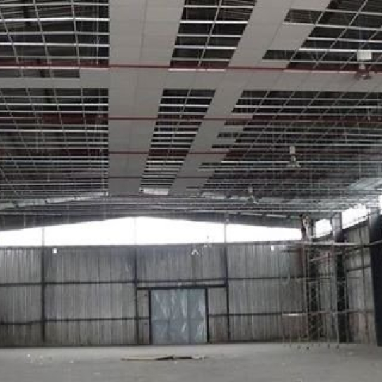 Thi công Thạch cao nhà kho , nhà xưởng 